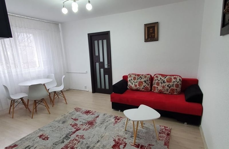 Long-term rental of a comfortable 3-room apartment, 56 m², Tomis Nord, Constanța, Romania